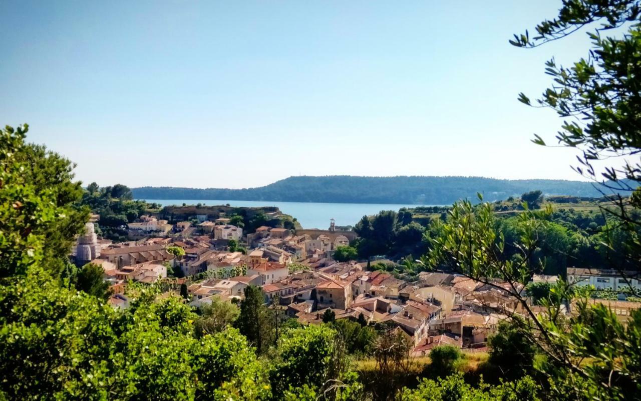 Au Coeur Du Vieux Village
